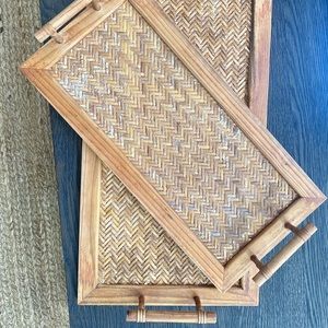 Bamboo/Wicker serving tray with handles